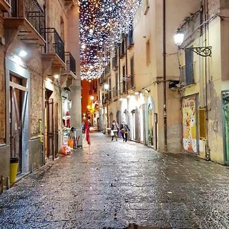 B&B Luxury Salerno Central Bagian luar foto